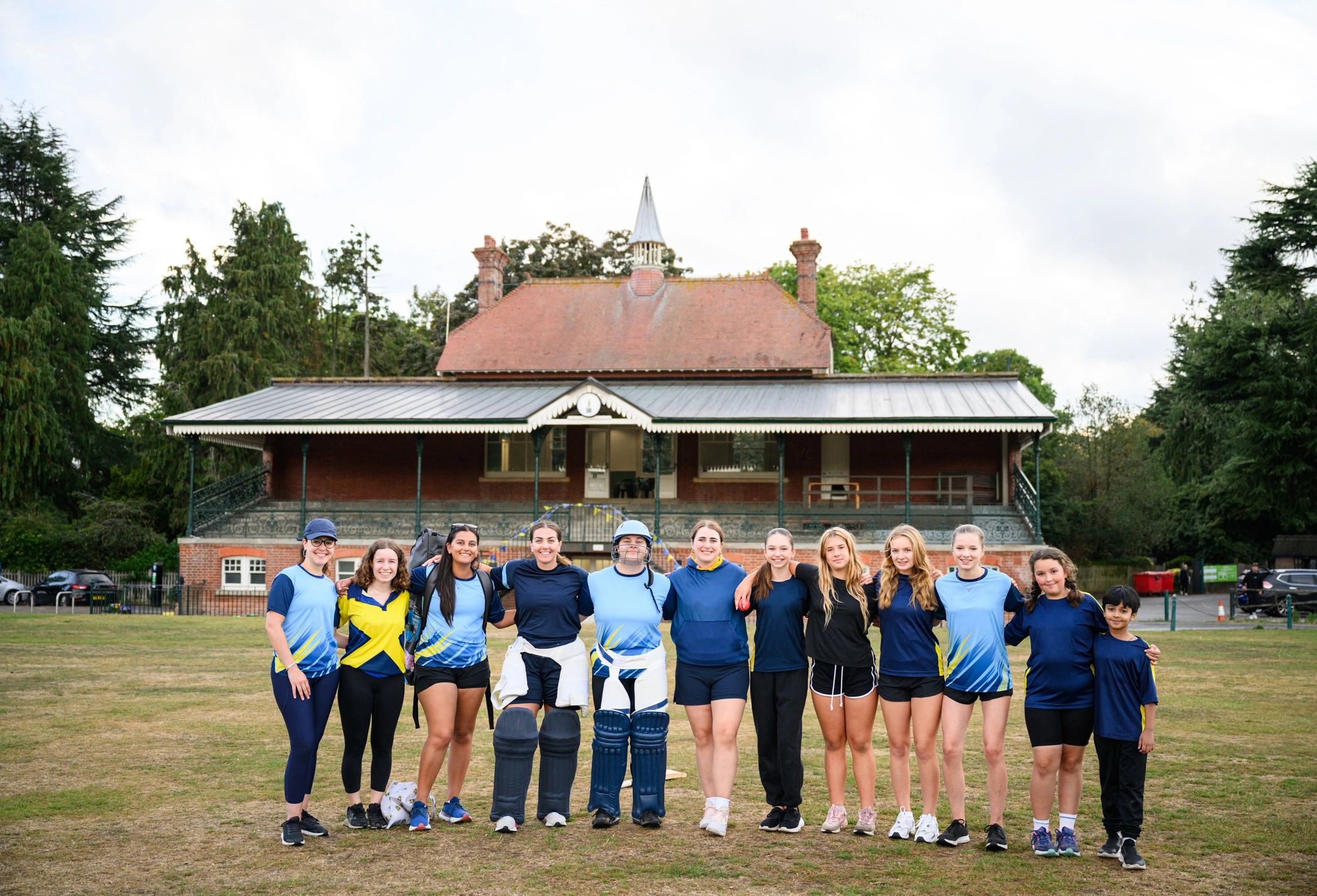 cricket team group photo